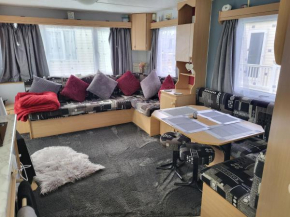 Chapel's cozy caravan